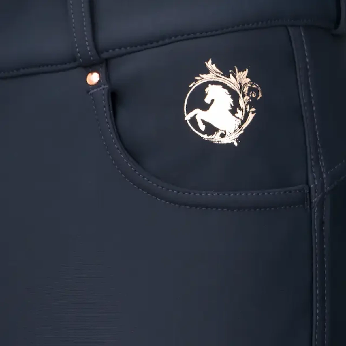 Prezentacja bryczesów Equestrian