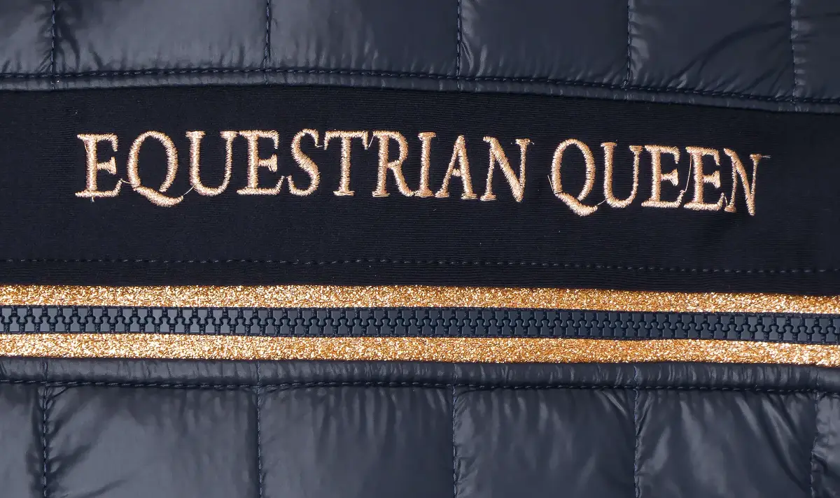 Napis "Equestrian Queen" brokatowy
