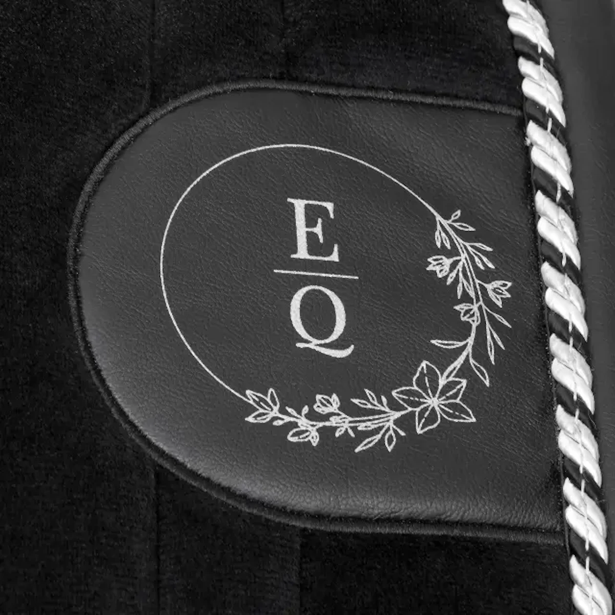 Logo Equestrian Queen