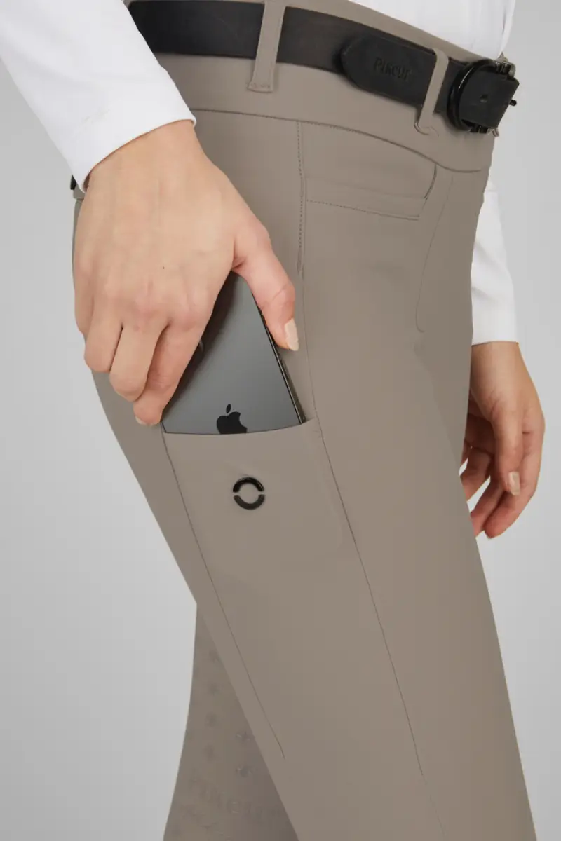 Kieszonka na telefon w bryczesach Pikeur